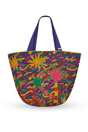 Colorful statement bag for amazing looks